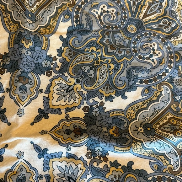 Pottery Barn Mansfield Blue Paisely Square Pillow Covers - Picture 10 of 15